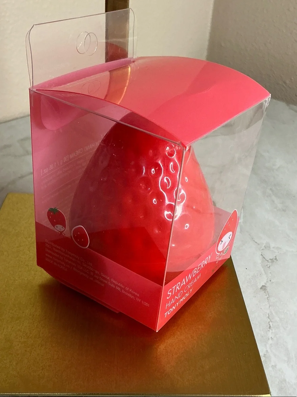 TONYMOLY Strawberry Hand Cream - Red Strawberry Packaging - Picture 4 of 5